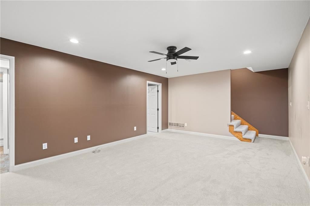 711 Owl Creek Parkway — photo 32