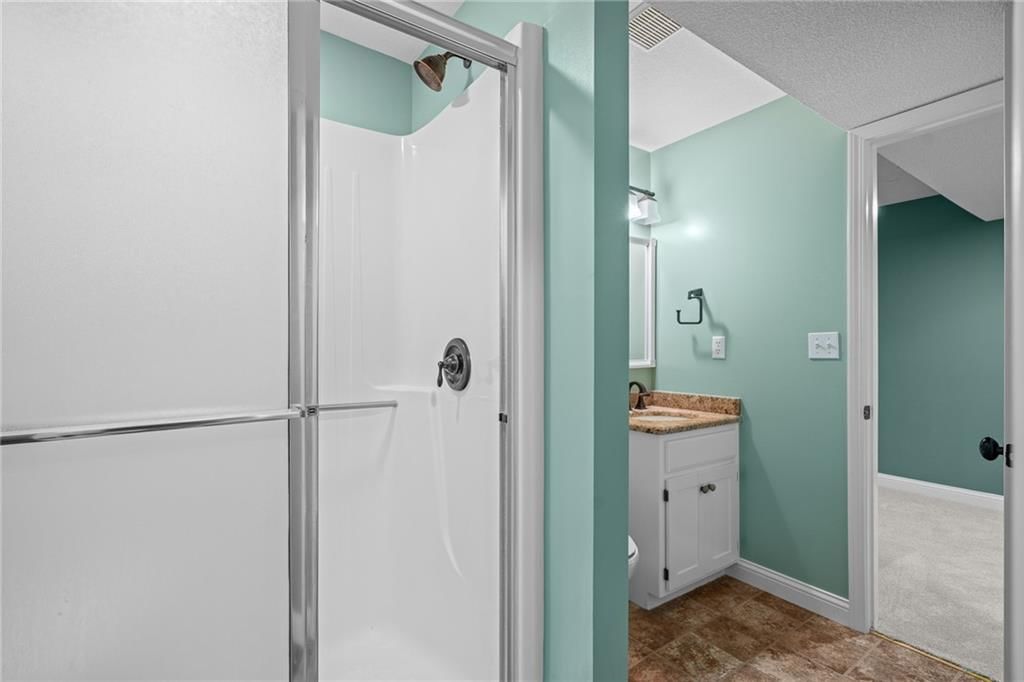 711 Owl Creek Parkway — photo 35