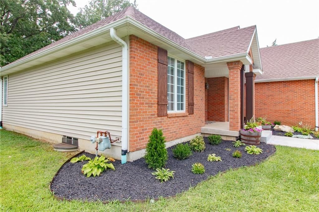 1885 W Timber Ridge Drive — photo 50