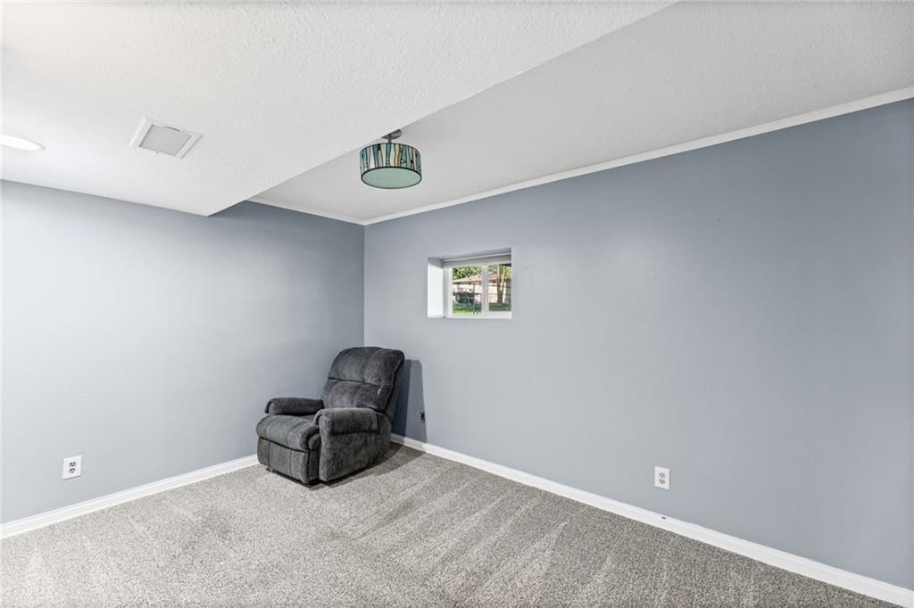 605 N Franklin Street — photo 24