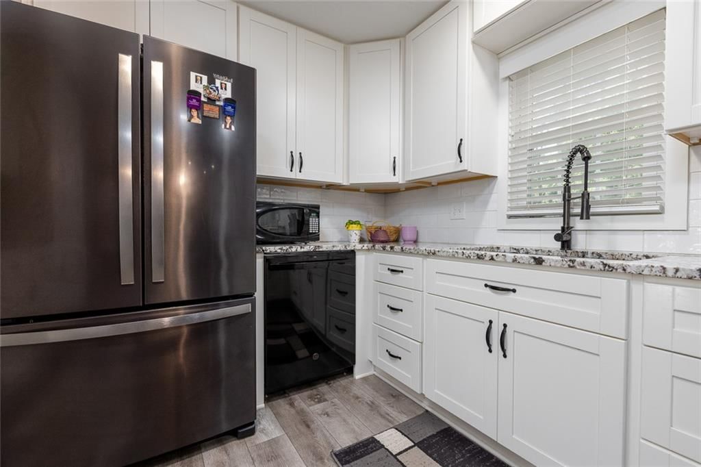 5720 N Belton Avenue — photo 13