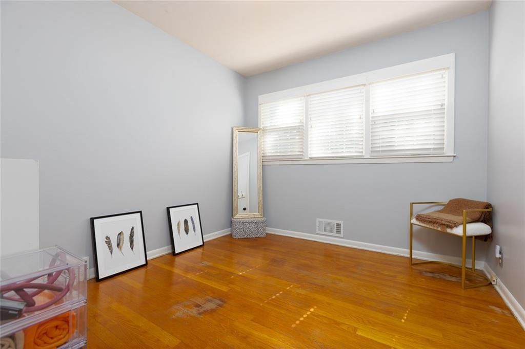 5720 N Belton Avenue — photo 15