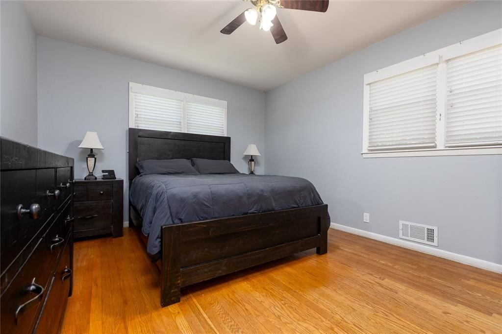 5720 N Belton Avenue — photo 17