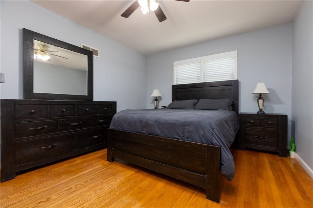 5720 N Belton Avenue — photo 18