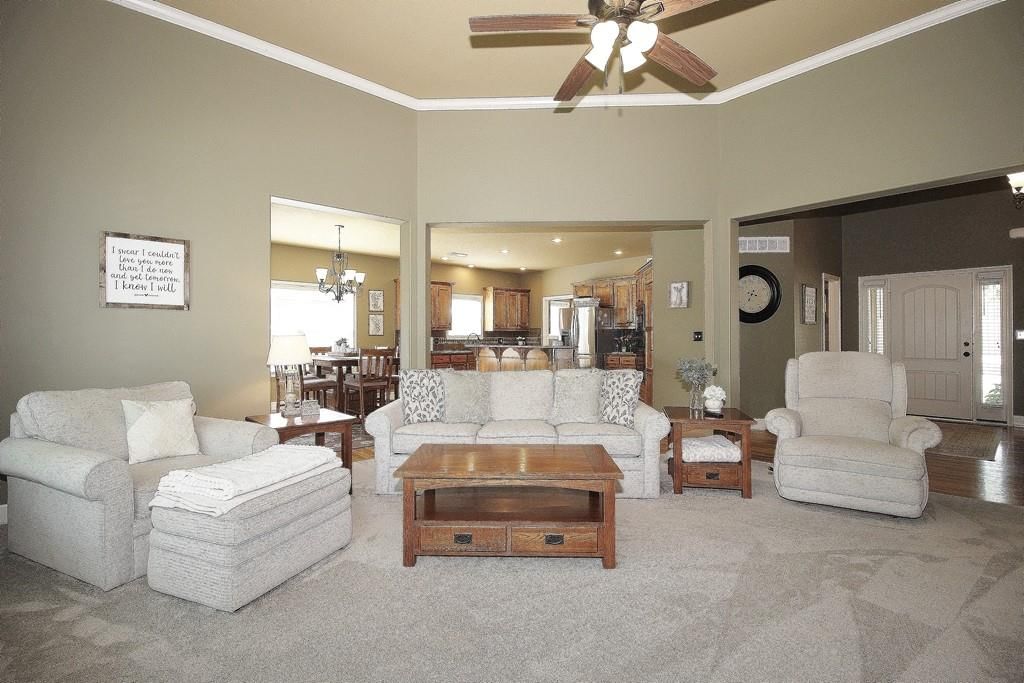 1101 NW Pecan Drive — photo 9