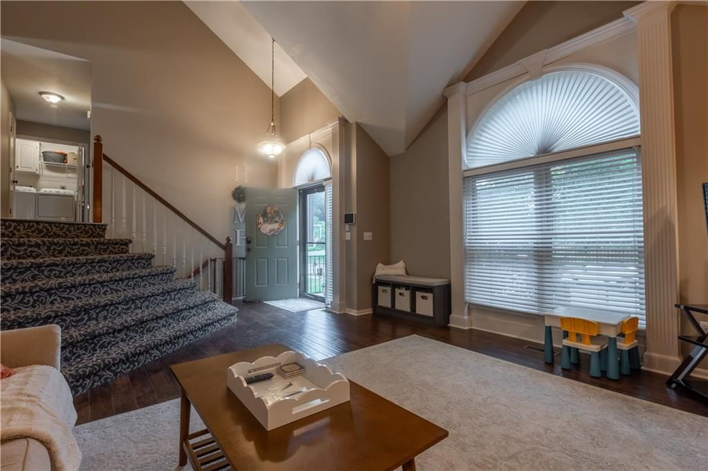 8804 N Anita Avenue — photo 5