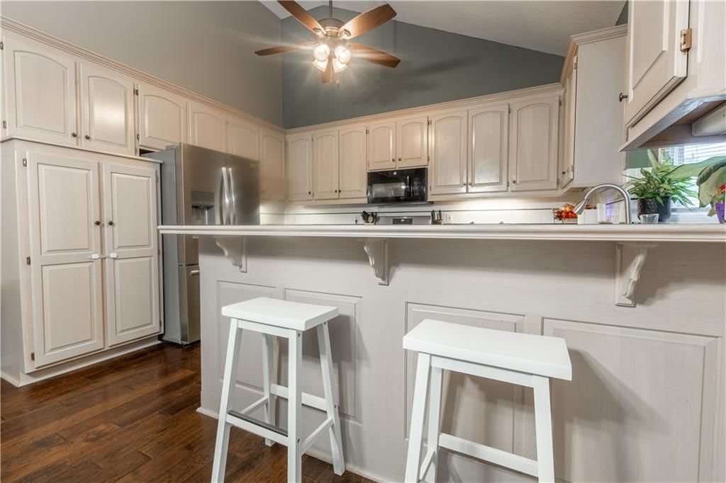 8804 N Anita Avenue — photo 8