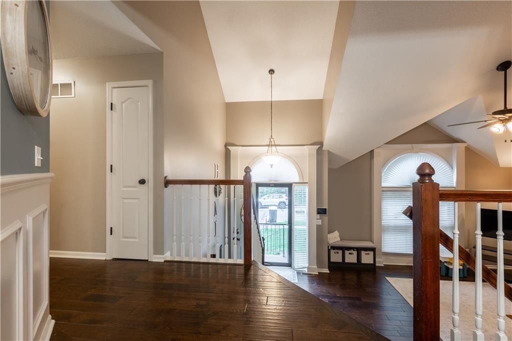 8804 N Anita Avenue — photo 12