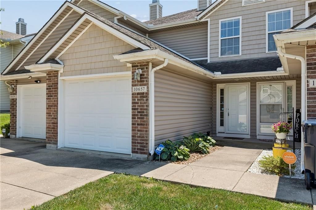 10657 E 46th Street — photo 2