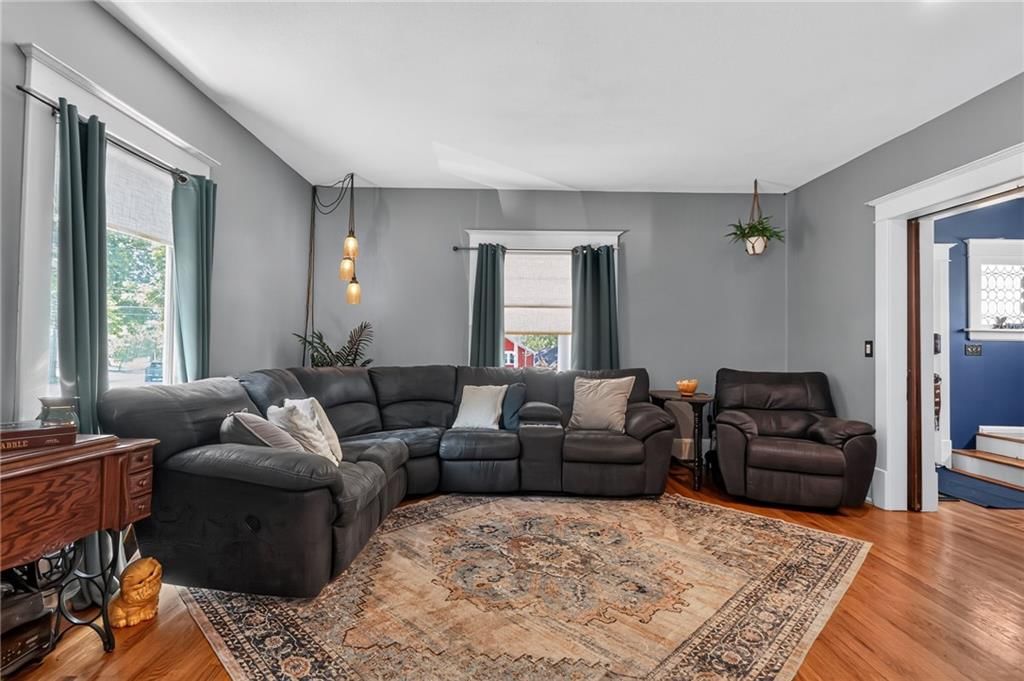 315 Grand Avenue — photo 6