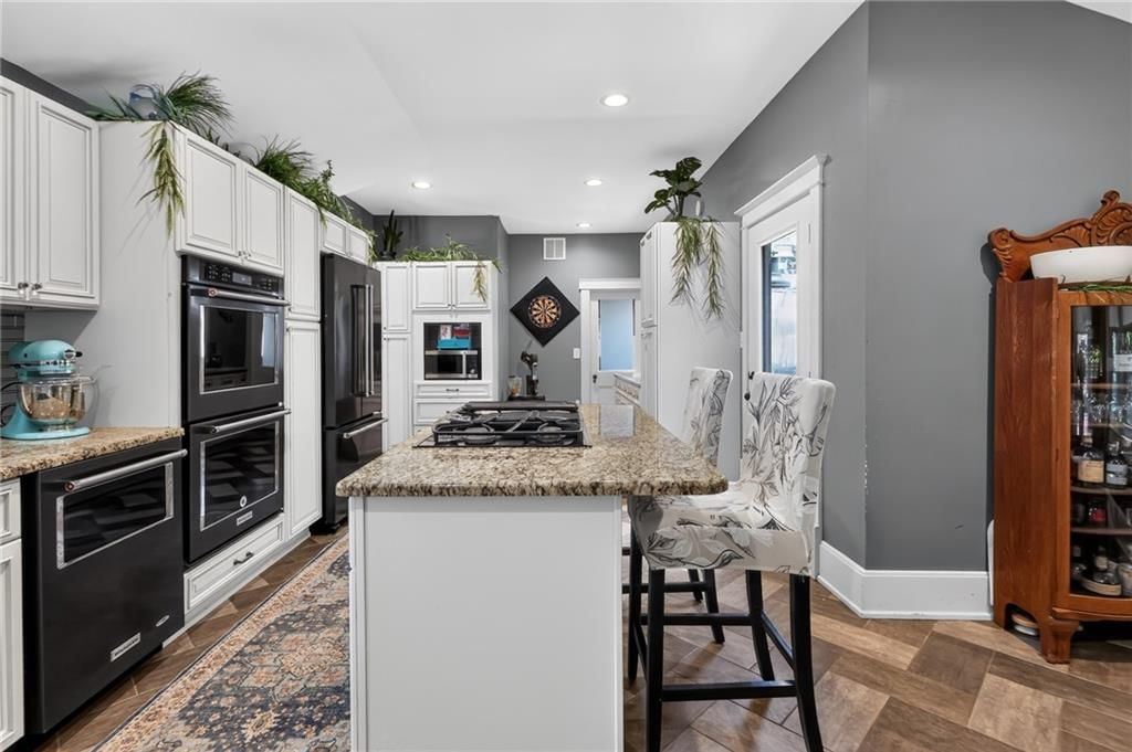 315 Grand Avenue — photo 10