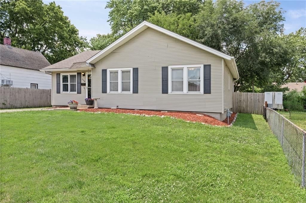 119 N Mahaffie Street — photo 2