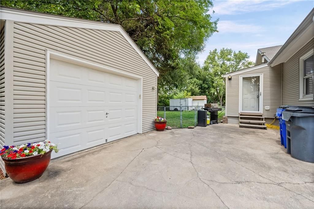 119 N Mahaffie Street — photo 29