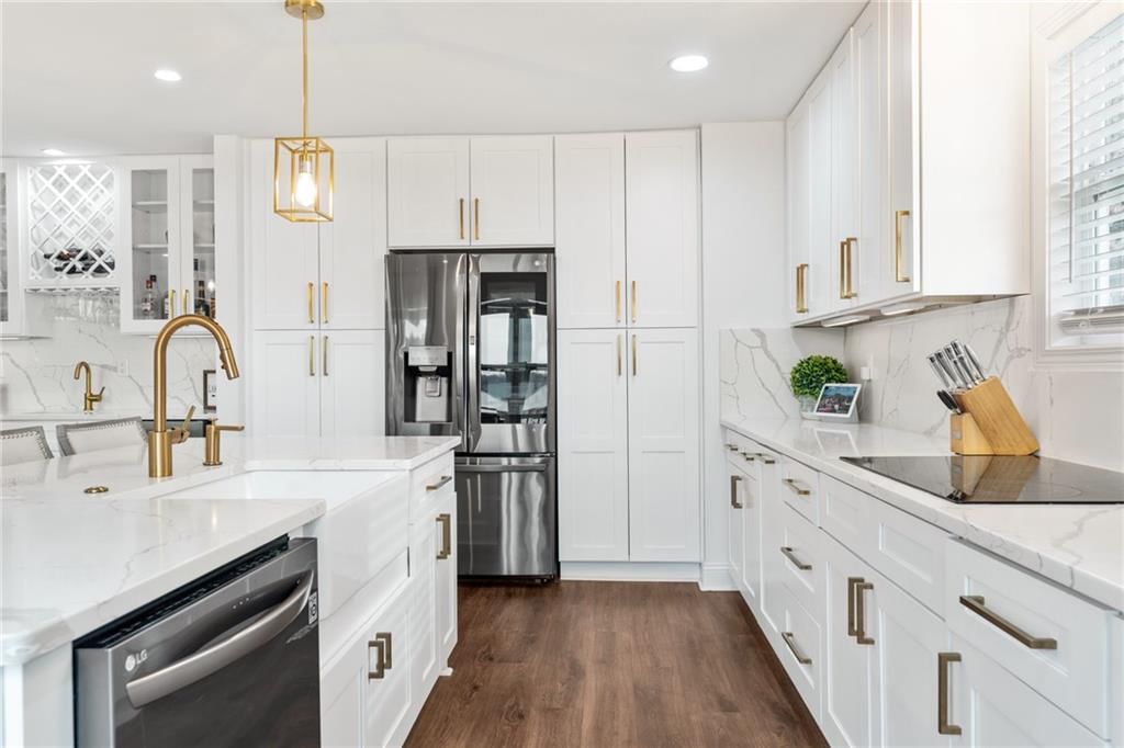 490 Lake Viking Terrace — photo 17