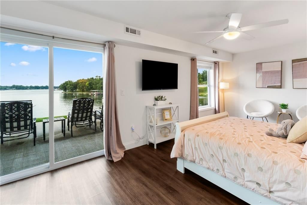 490 Lake Viking Terrace — photo 40