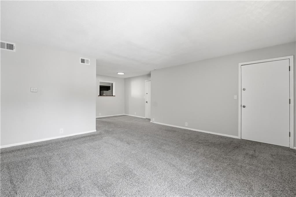 408 W 104th Street — photo 5