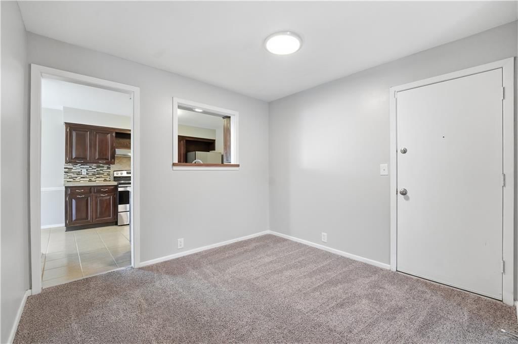 408 W 104th Street — photo 9