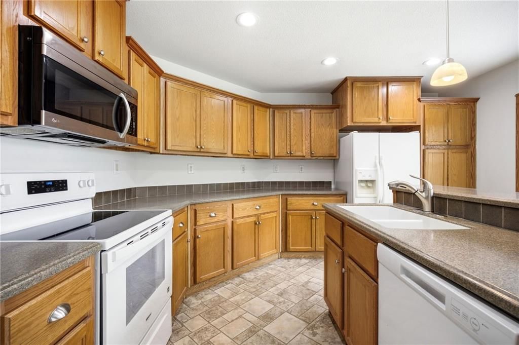 13520 S Sam Moore Road — photo 13