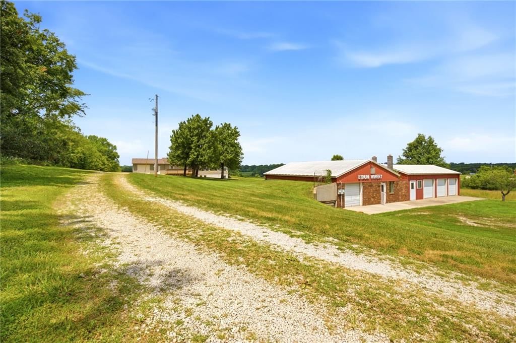 13520 S Sam Moore Road — photo 43