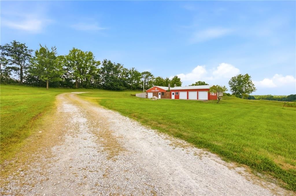 13520 S Sam Moore Road — photo 44