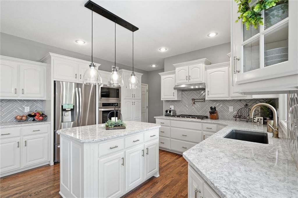 2115 Prairie Creek Drive — photo 15