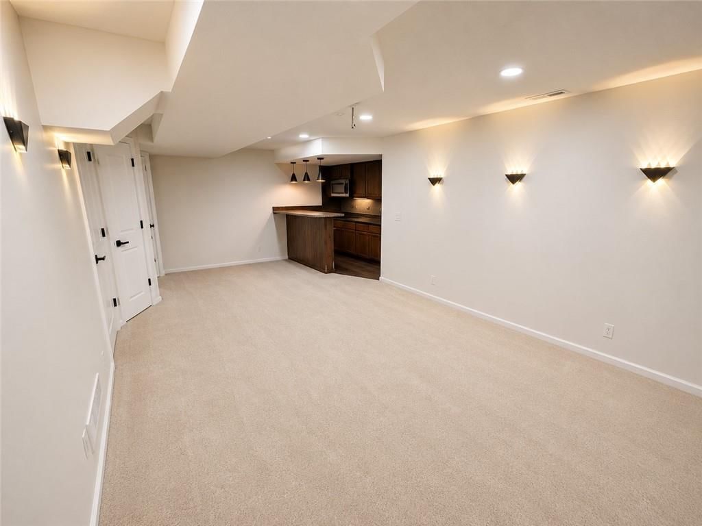 12258 Rene Street — photo 5
