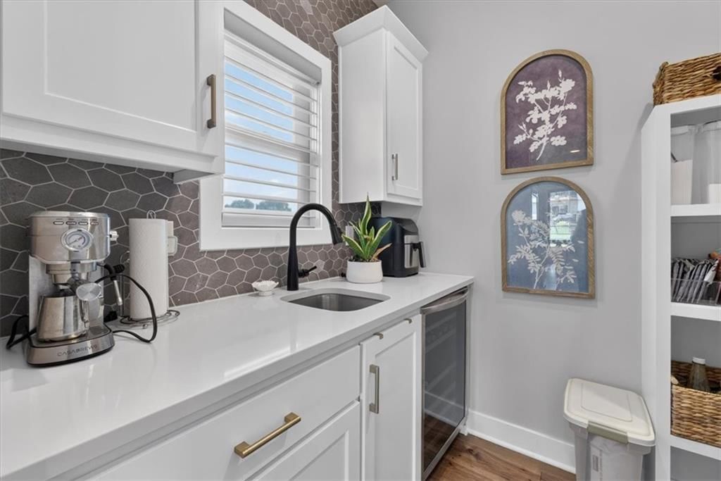 4721 NE Jamestown Drive — photo 16