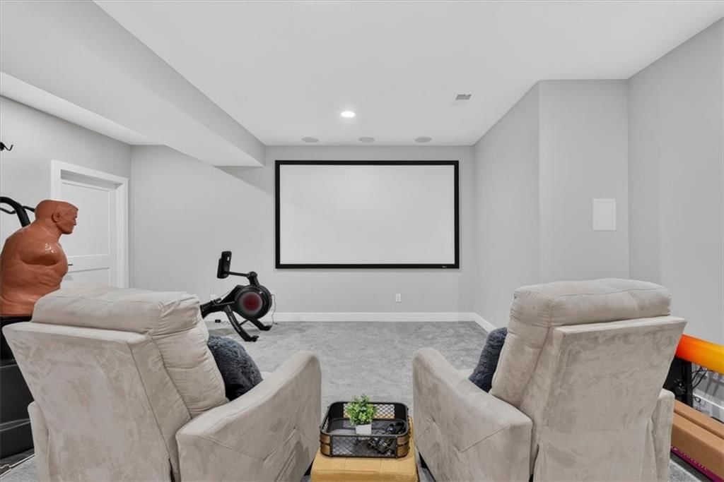 4721 NE Jamestown Drive — photo 53