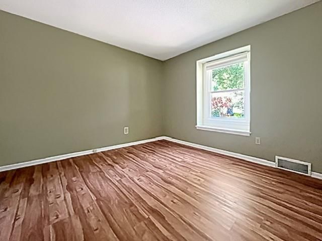 10004 Cody Street — photo 20