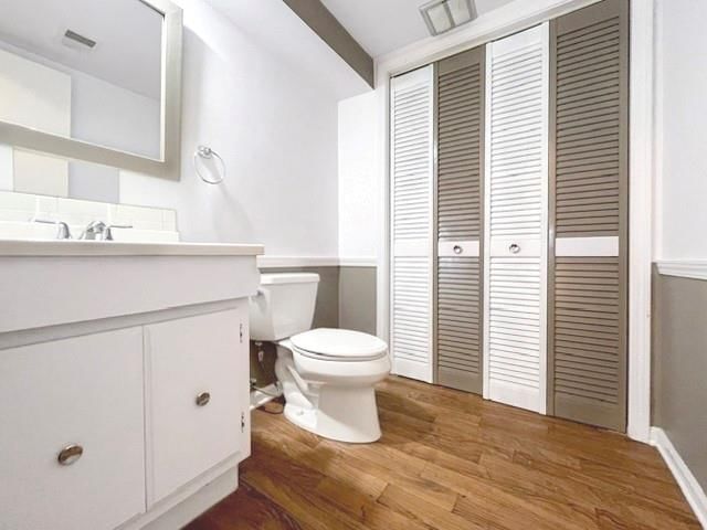 10004 Cody Street — photo 24
