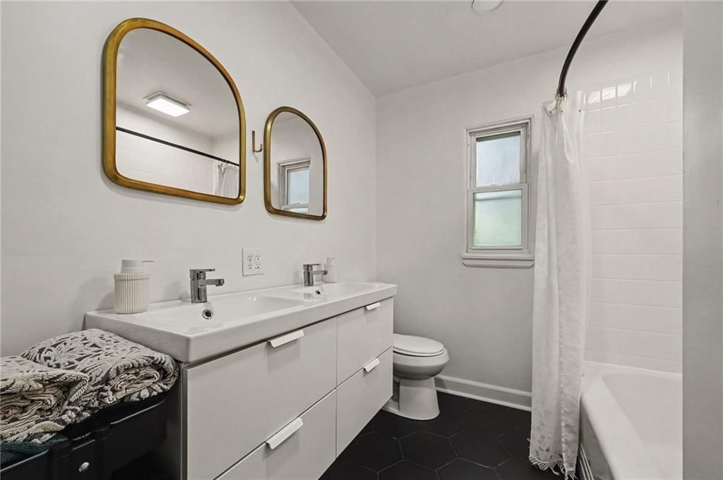 4945 N Lister Avenue — photo 13