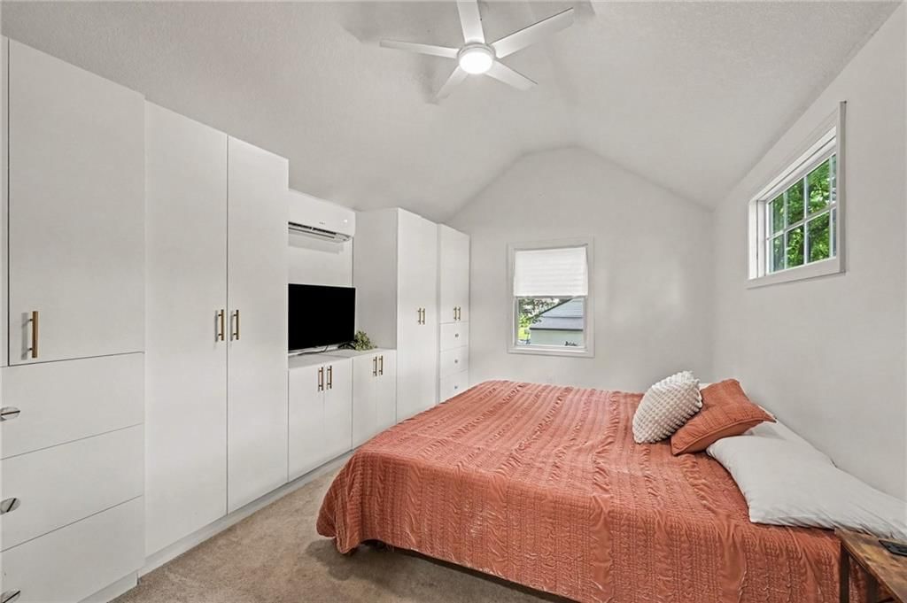 4945 N Lister Avenue — photo 14