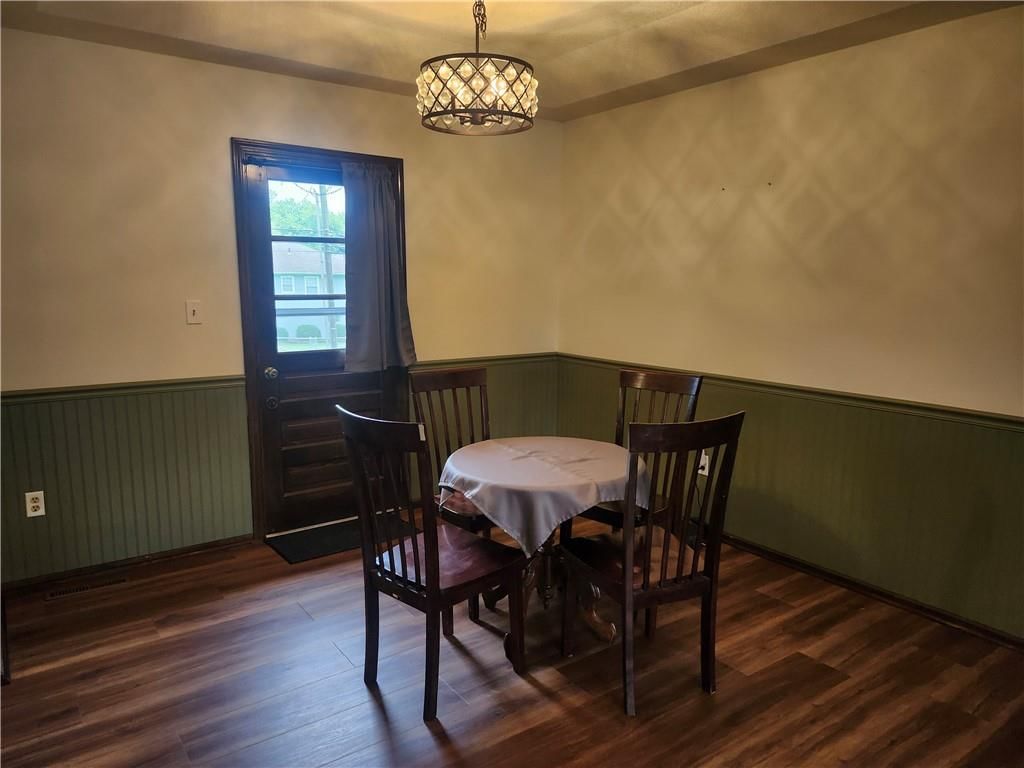 1121 W Elm Terrace — photo 10