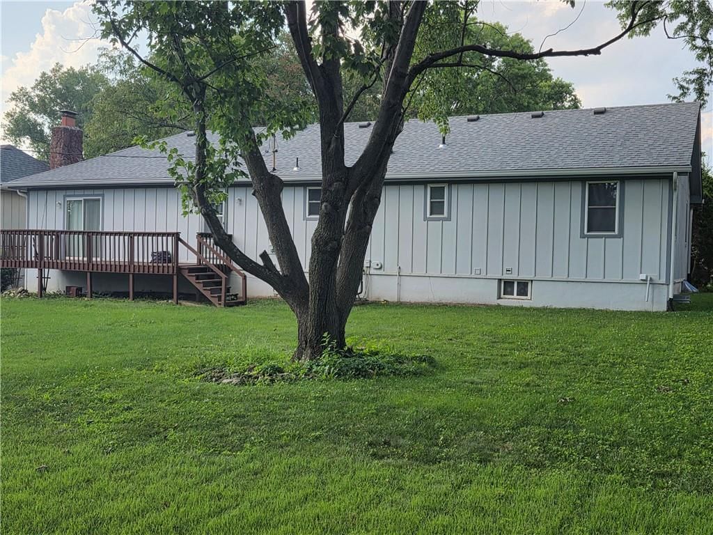 1121 W Elm Terrace — photo 23