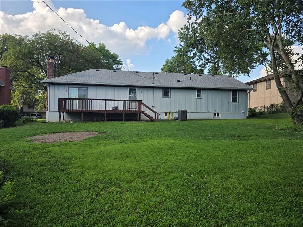 1121 W Elm Terrace — photo 25