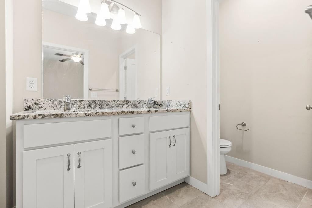 4745 S Union Avenue — photo 19