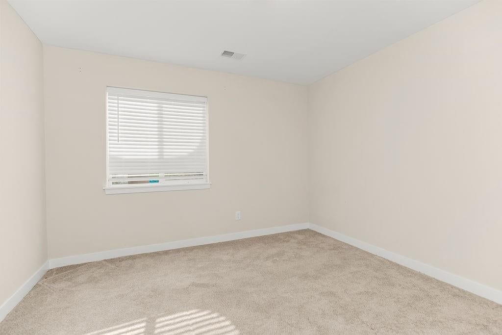 4745 S Union Avenue — photo 21