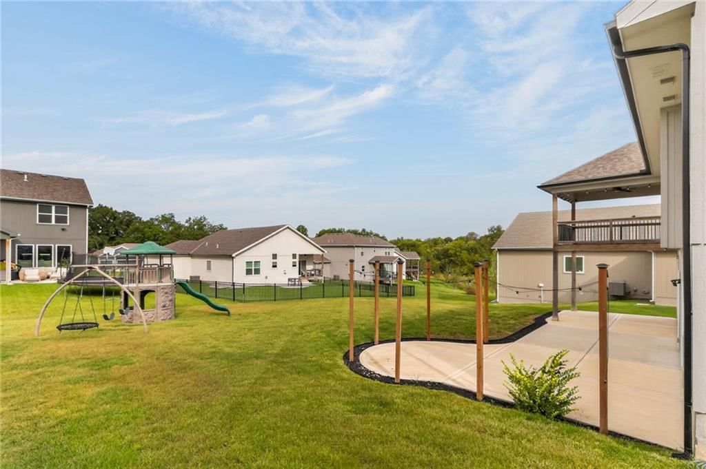 2152 Hay Market Court — photo 39
