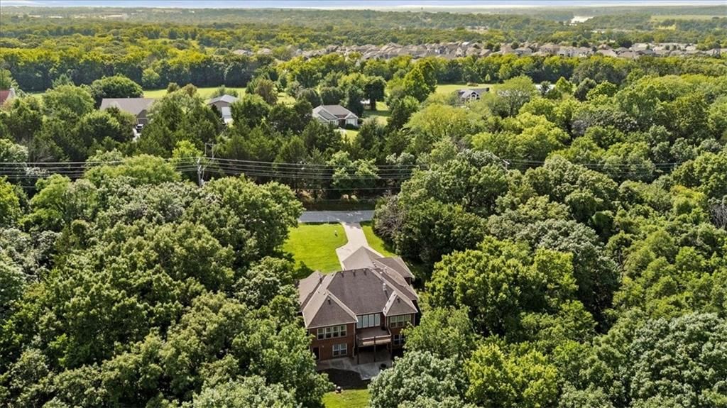8565 Waverly Road — photo 42
