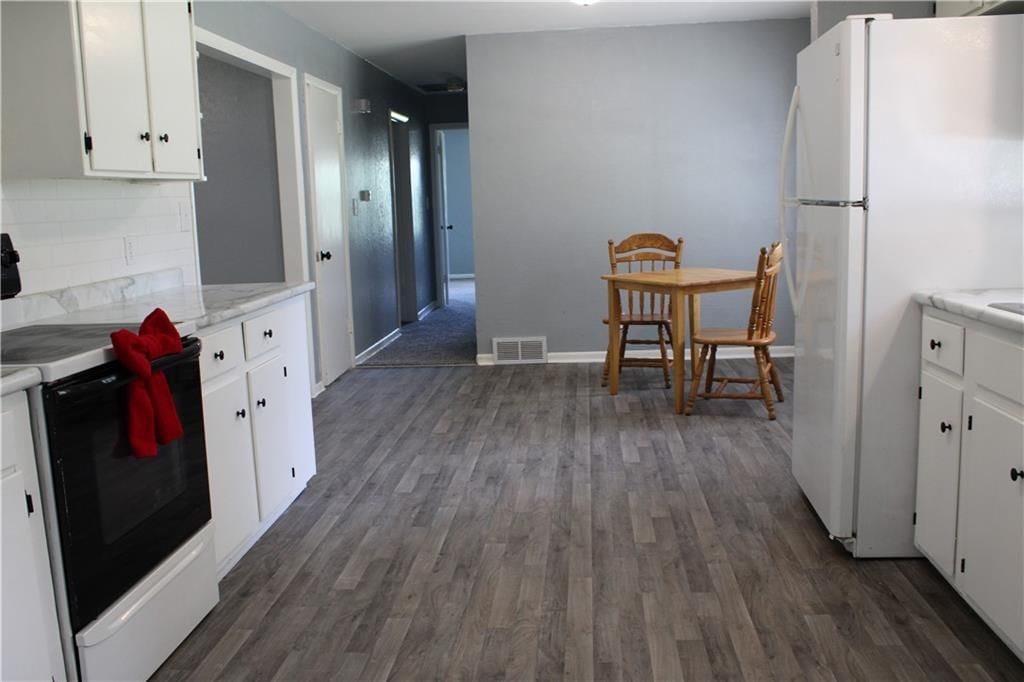 2511 N Yocum Road — photo 8