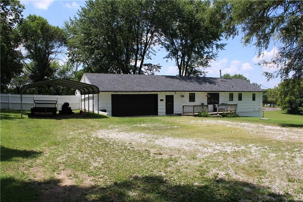 2511 N Yocum Road — photo 31
