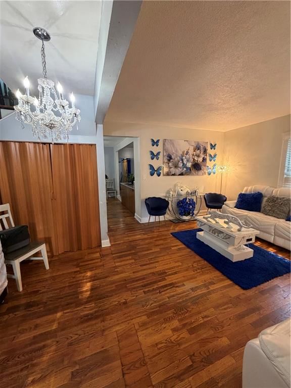 301 Myrtle Avenue — photo 11