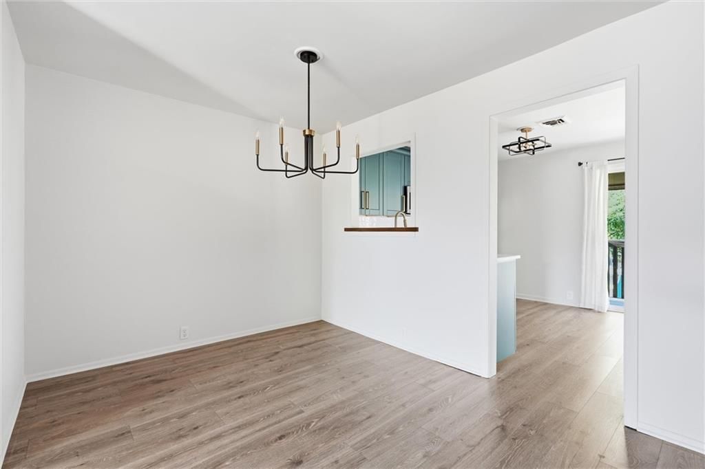 439 W 104th Street — photo 9
