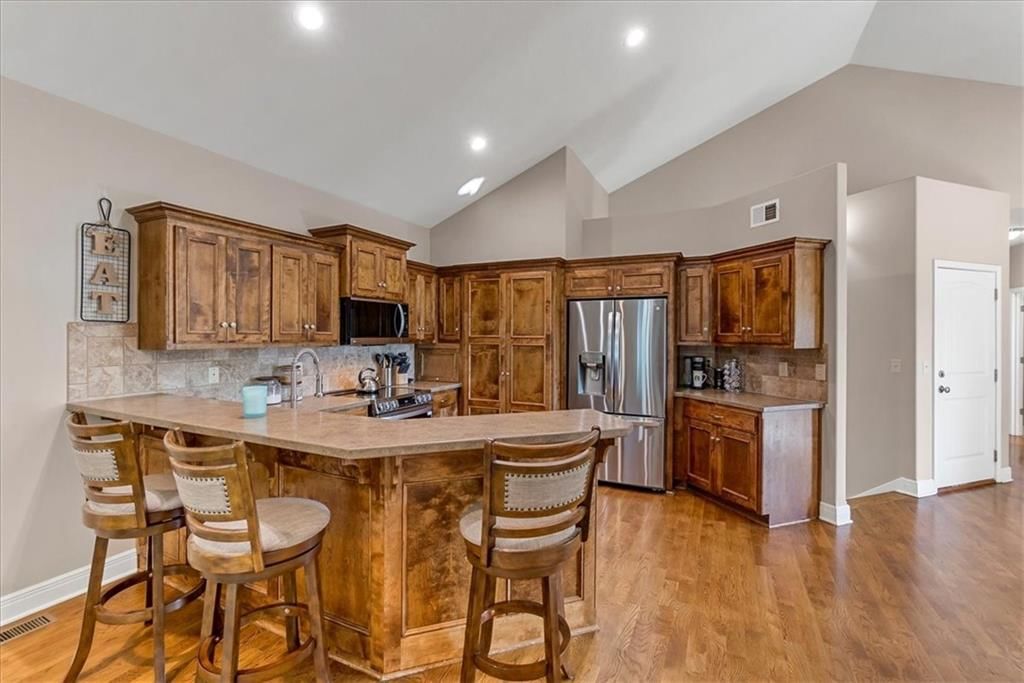 11252 S McCoy Street — photo 5