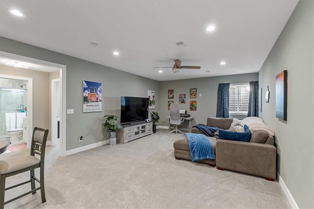 11252 S McCoy Street — photo 18