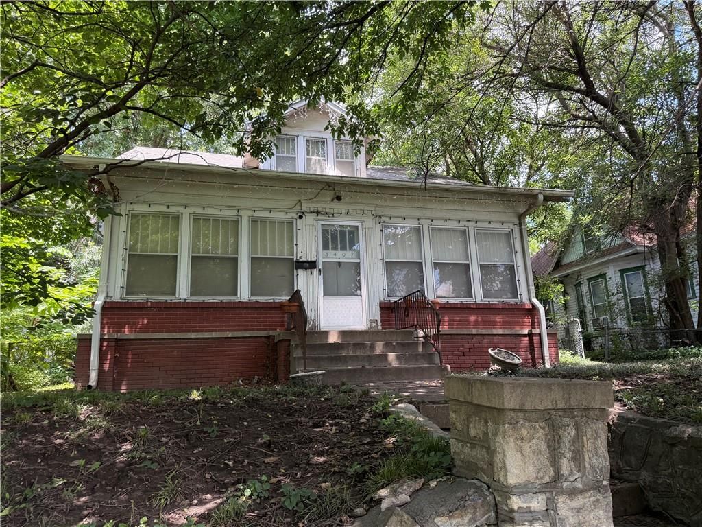 3407 Mitchell Avenue — photo 1