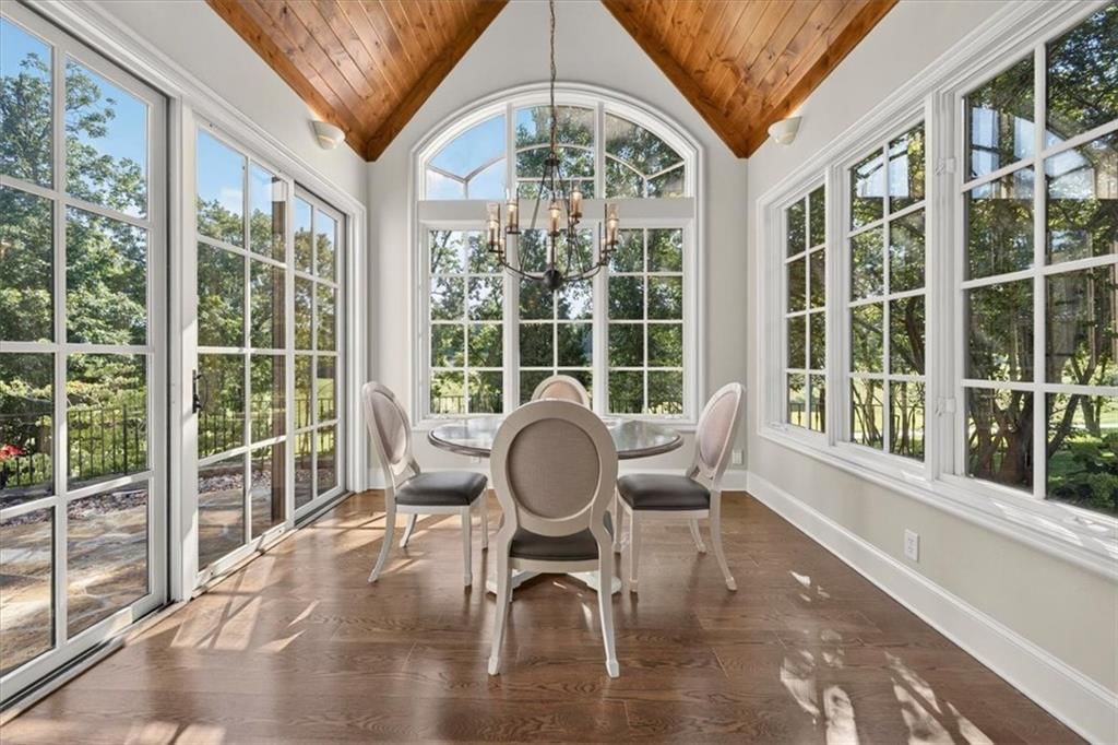 200 Hever Knoll Street — photo 6