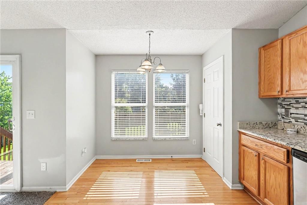 1810 W Fredrickson Circle — photo 6