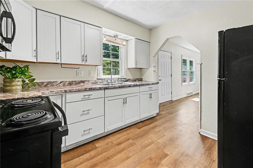 6308 Ravena Road — photo 9