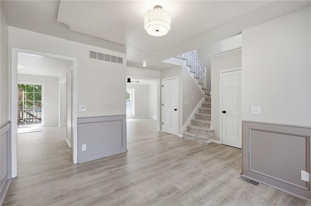 400 Sagamore Road — photo 6